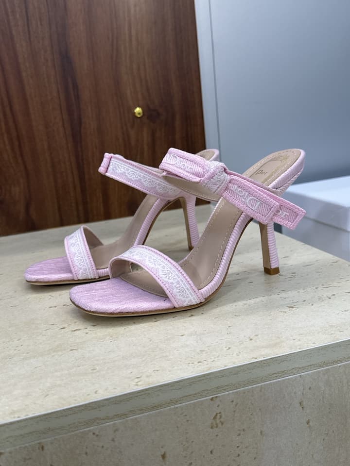 Dior J'Adior Dentelle Jelly Bow Heels – 2026 Early Spring Collection in Black