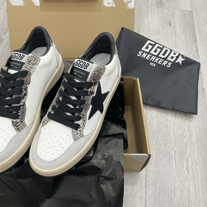 Golden Goose Ball Star Sneakers – 2023 Spring Collection in White Black Star Metallic Heel