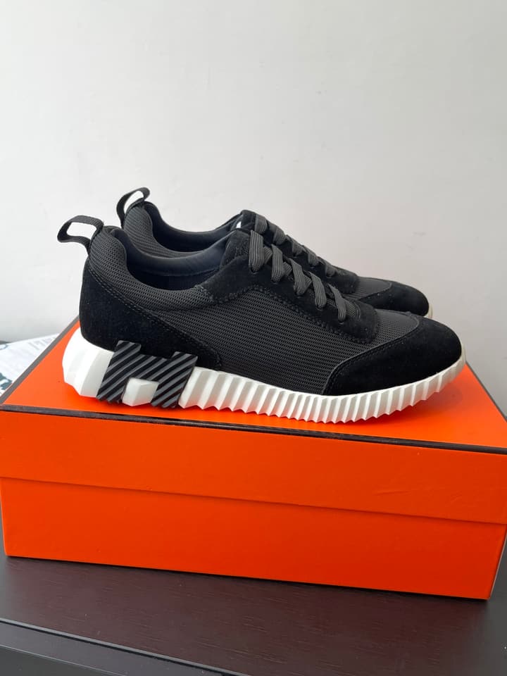 Hermès Classic Couple's Casual Sneakers in Black