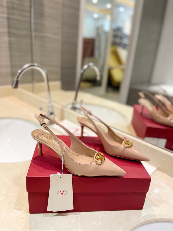 Valentino VLogo Signature Patent Leather Slingback Heels – 2024 Collection in Nude Leather