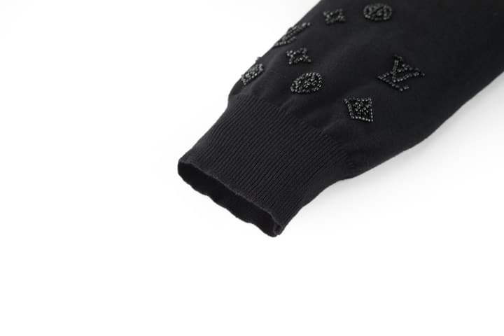 Louis Vuitton Gradient Beaded Knit Pullover in Black Beaded Monogram