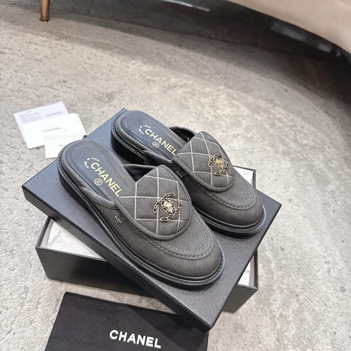 Chanel Quilted Leather Schoolbag Buckle Loafers – 26B Collection