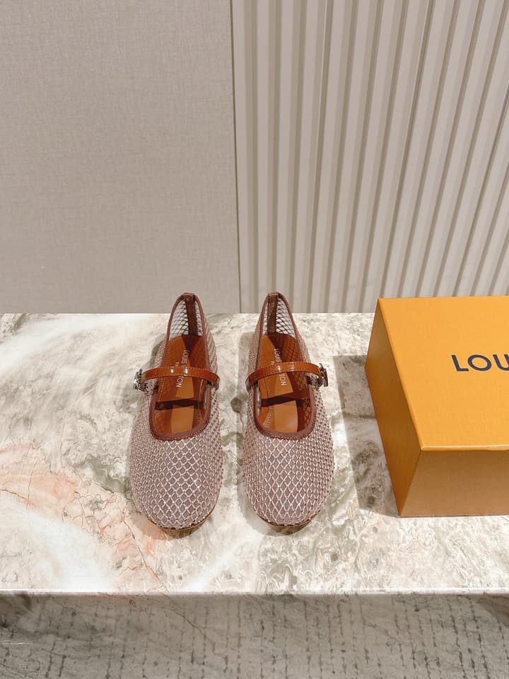 Louis Vuitton Ballet Flats – 2025SS in Black
