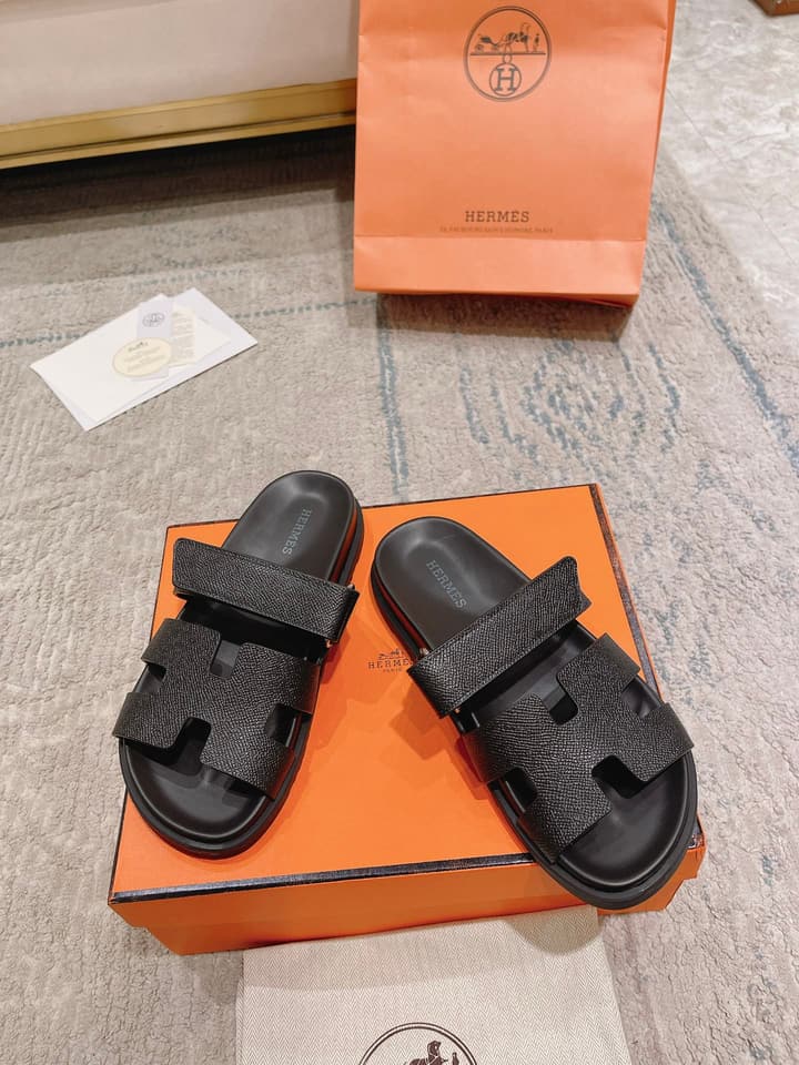 Hermès Chypre Suede Unisex Slides in Black With Dark Blue Strap