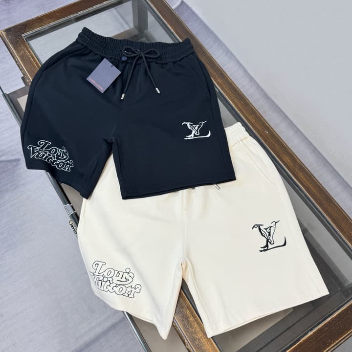 Louis Vuitton Casual Shorts – 2026 Collection in Apricot With Script Logo