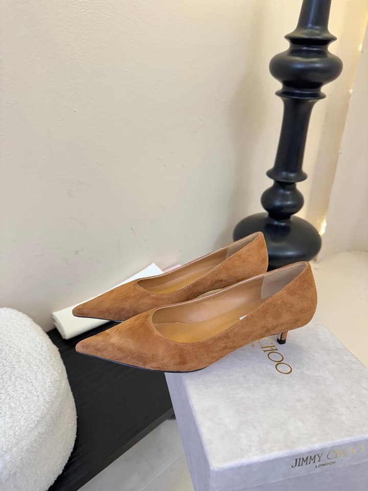 Jimmy Choo Suede Pumps – 2025 Fall Collection in Black Velvet