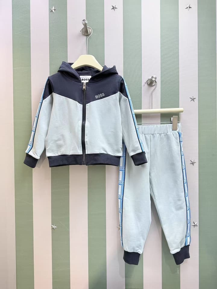 Boss Kids Sweatshirt and Pants Tracksuit Set – 2025SS in Navy And Light Blue Color Block Set