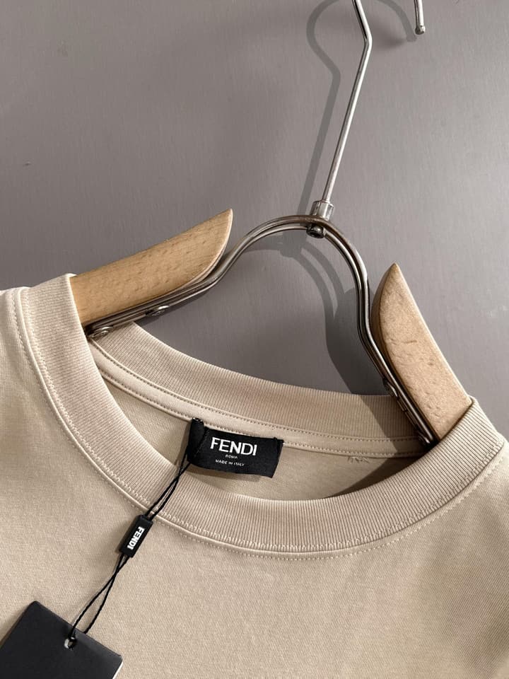 Fendi Flocked Double F Logo Zipper Pocket T-Shirt – 2025SS in Black