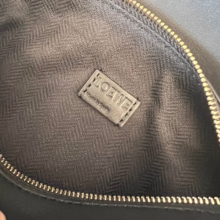 Loewe Puzzle Bag in Black