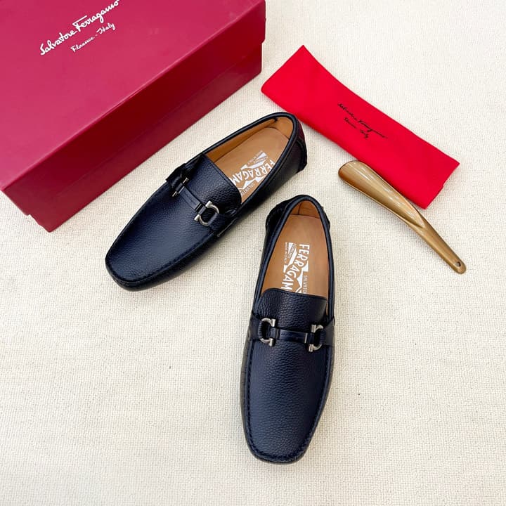 Ferragamo Men's Driving Loafers in Dark Navy Classic Loafer