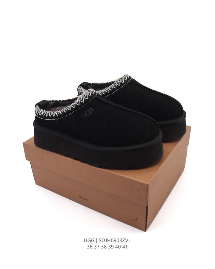 UGG Tire-Sole Snow Slippers in Black