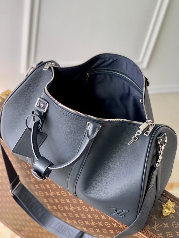 Louis Vuitton Keepall Bandoulière 50 Travel Bag