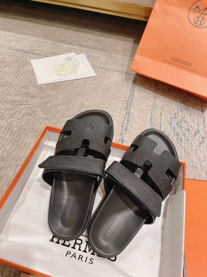 Hermès Chypre Suede Unisex Slides in Black With Dark Blue Strap