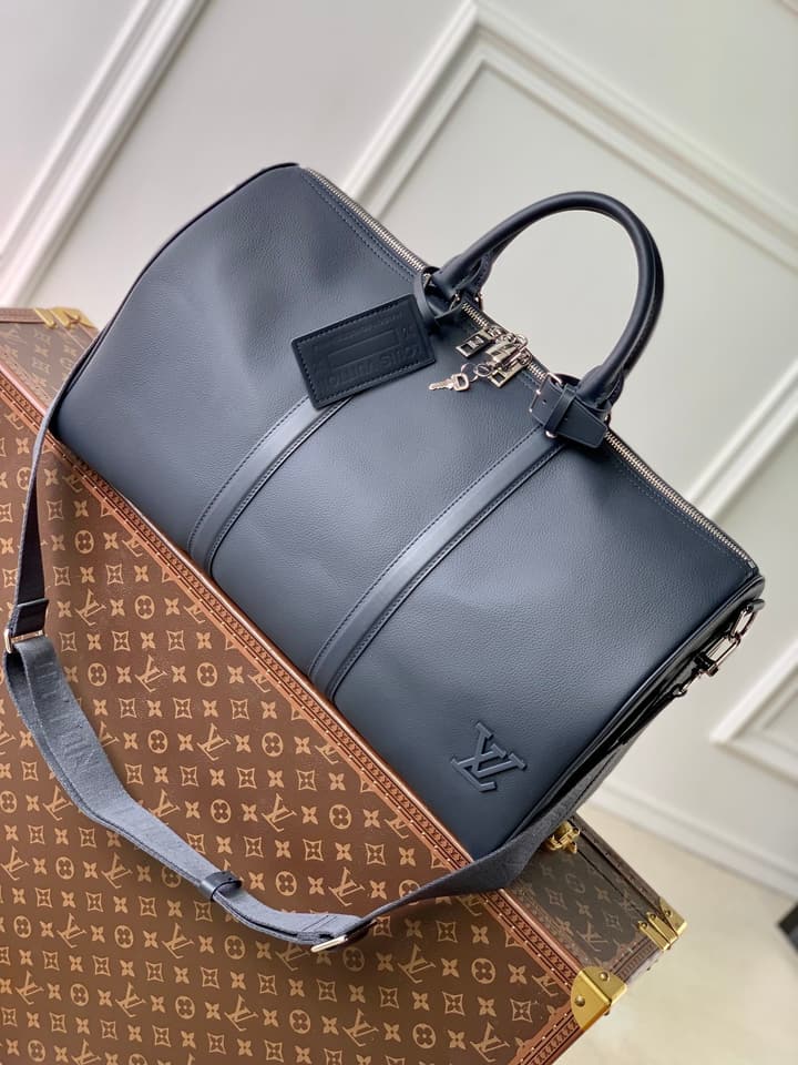 Louis Vuitton Keepall Bandoulière 50 Travel Bag