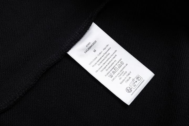 Dior Montaigne Slogan Print Crewneck Sweatshirt – 2025 Winter Collection in Black