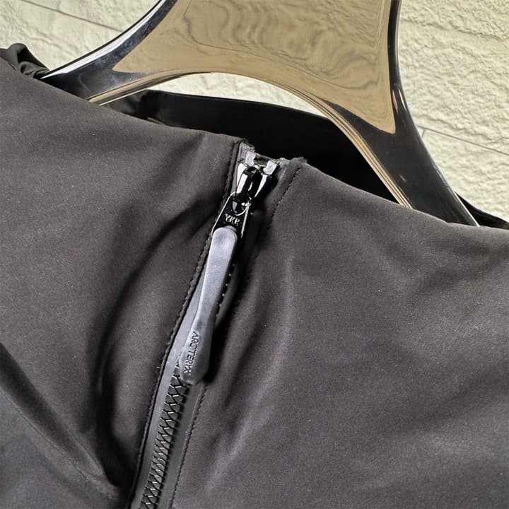 Arc'teryx Beta Down Insulated Jacket – 23AW in Black