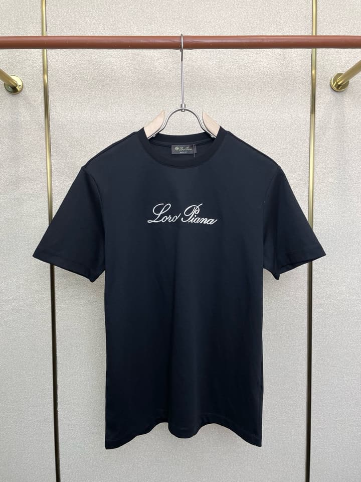 Loro Piana Men's Casual Short-Sleeve T-Shirt in Camel Brown
