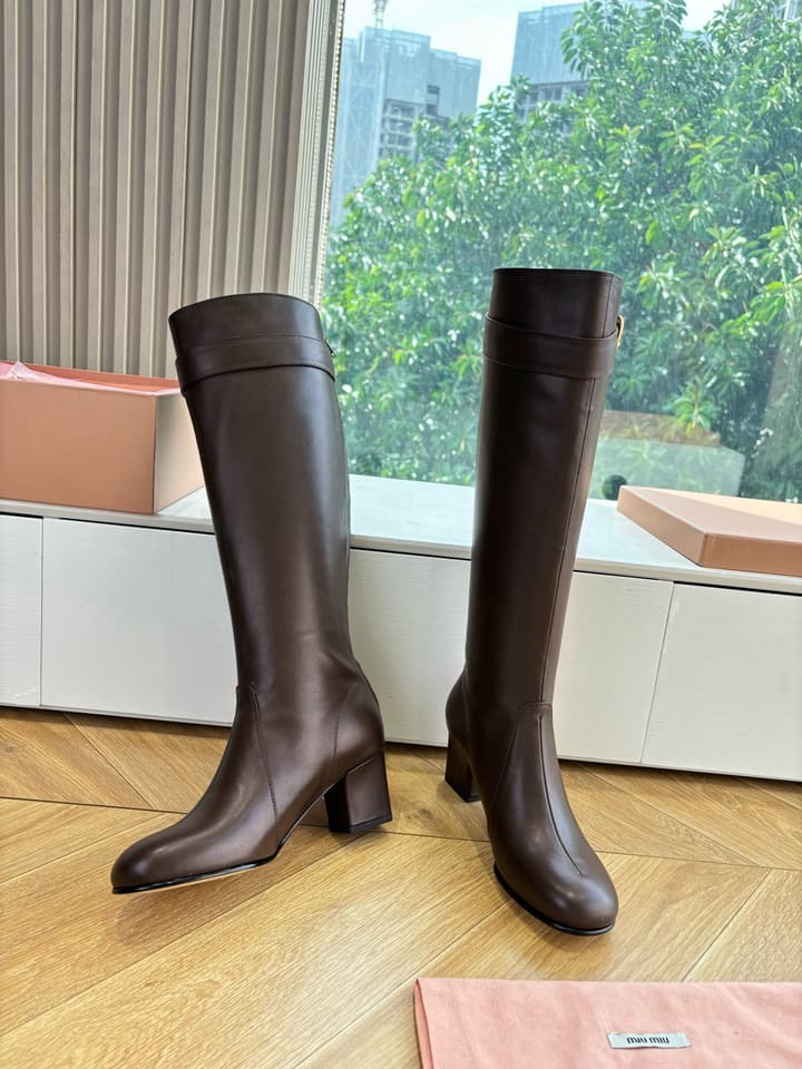 Miu Miu Chelsea Knee-High Boots – 25FW in Black