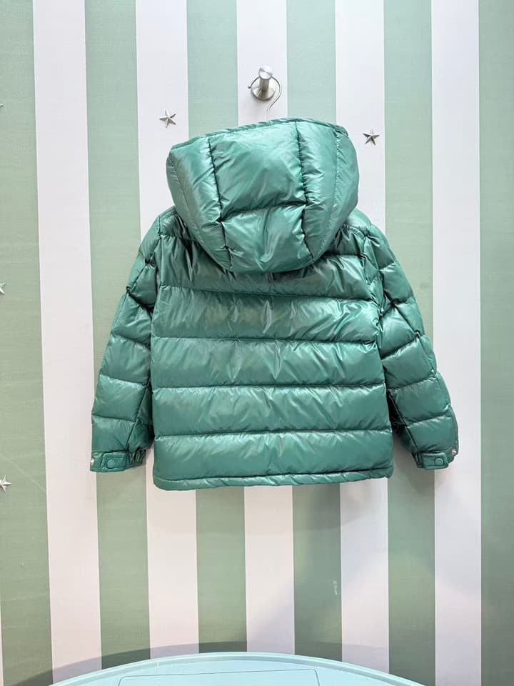 Moncler Kids Puffer Jacket – 2025 Collection in Light Pink