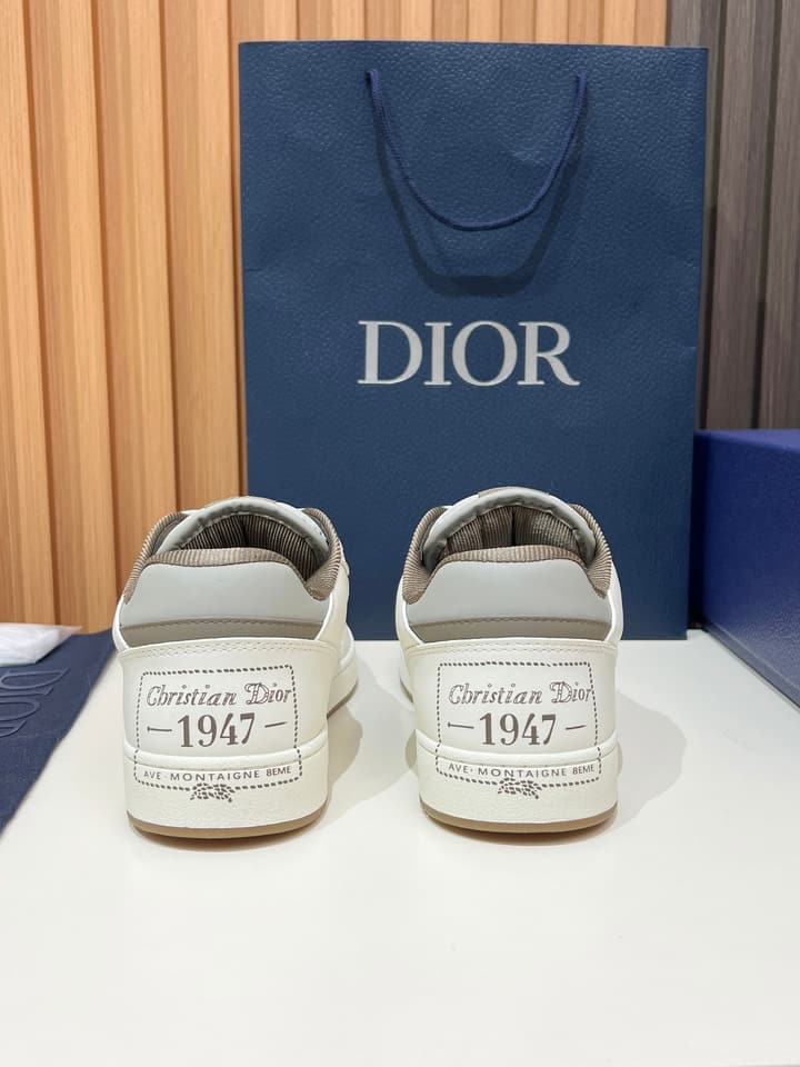 Dior B27 Couple's Sneakers – 2025 Collection in All Black With White Sole