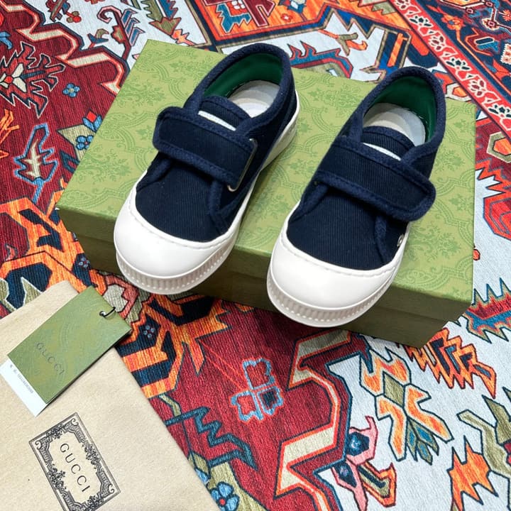 Gucci Kids Footwear – Kids Collection in Beige Plaid Slip-on