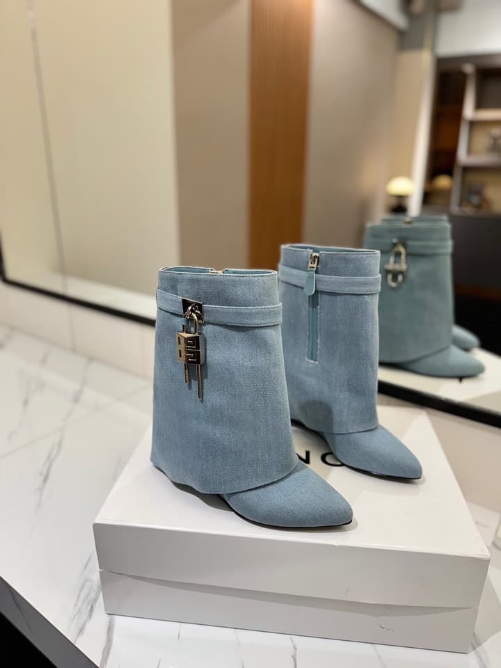 Givenchy Washed Denim Lock Knee-High Boots – 2024 SS in Soft Light Blue Denim