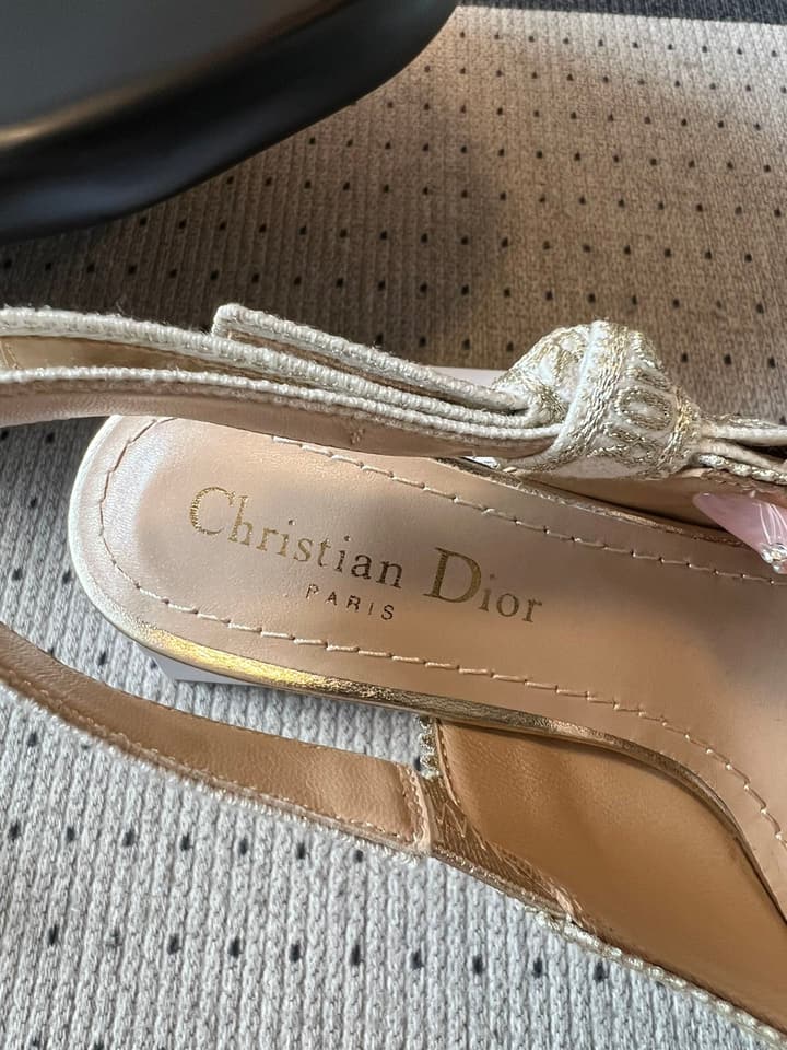 Dior J'Adior Slingback High Heels – Dior Or Limited Collection