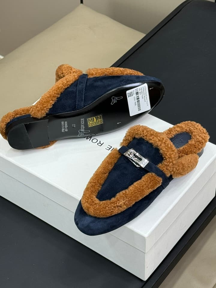 Hermès H Kelly Classic Mule Slippers – 24FW