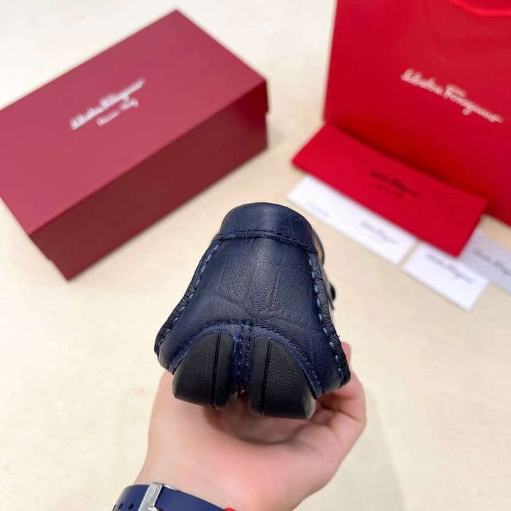 Ferragamo Men's Driving Loafers in Dark Navy Classic Loafer