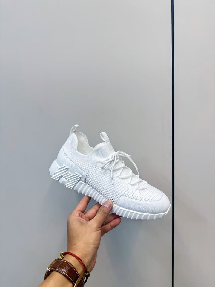 Hermes Classic Couple's Casual Sneakers in Light Beige