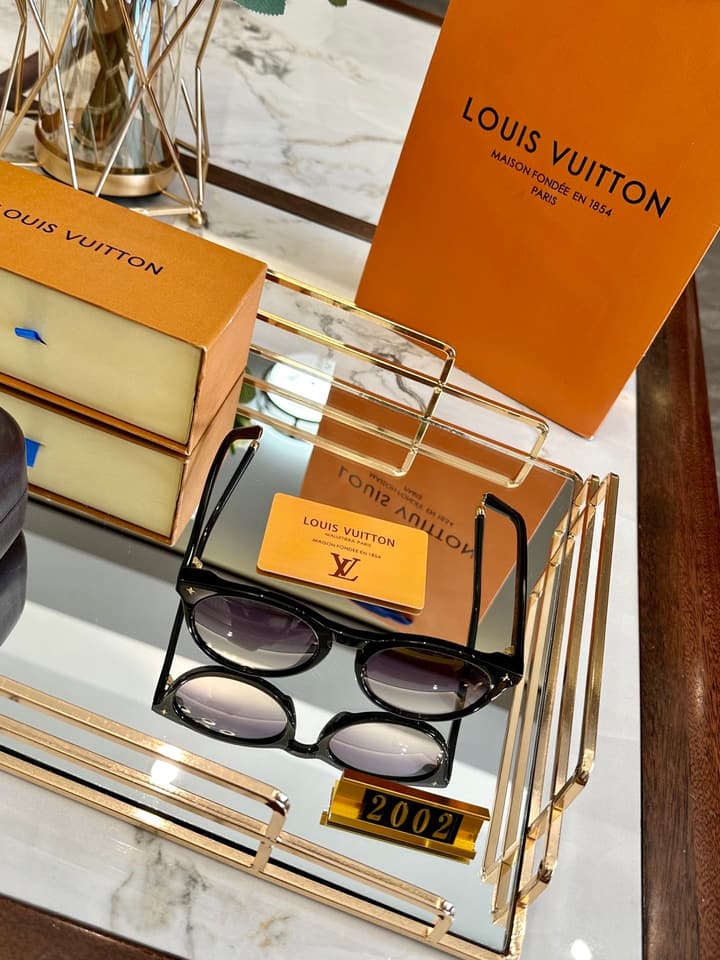 Louis Vuitton Polarized Acetate Sunglasses
