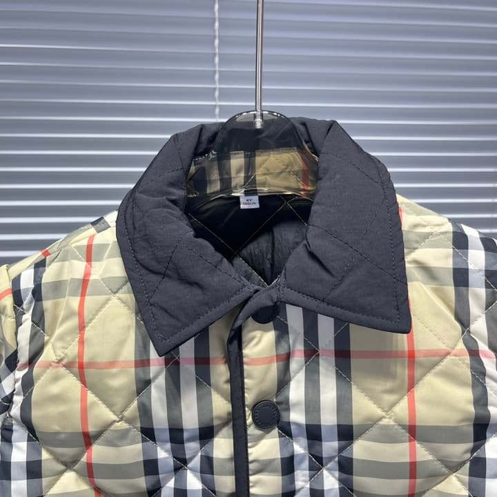 Burberry Classic Plaid Quilted Jacket – Kids Collection – 25FW in Classic Beige Plaid