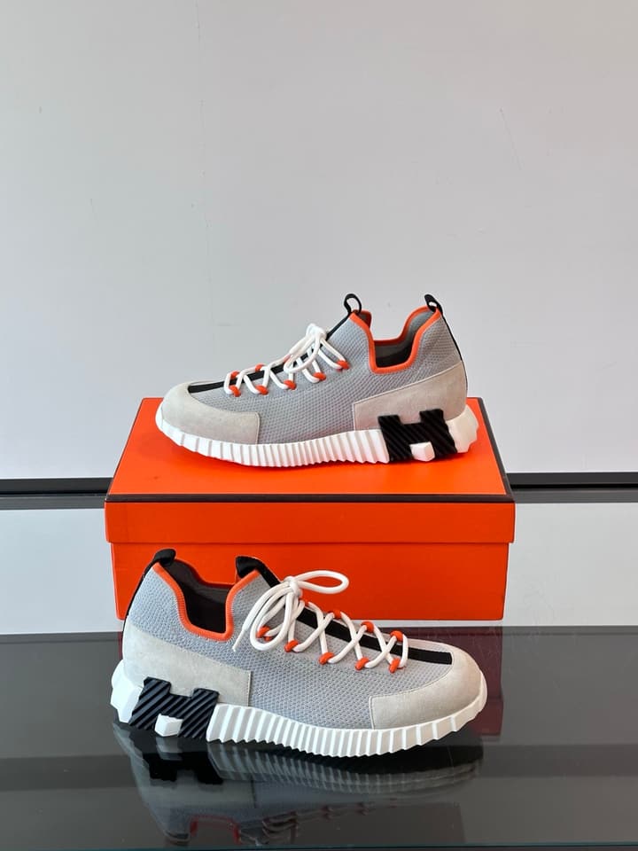 Hermès Men's Casual Sport Sneakers in All Black Knit