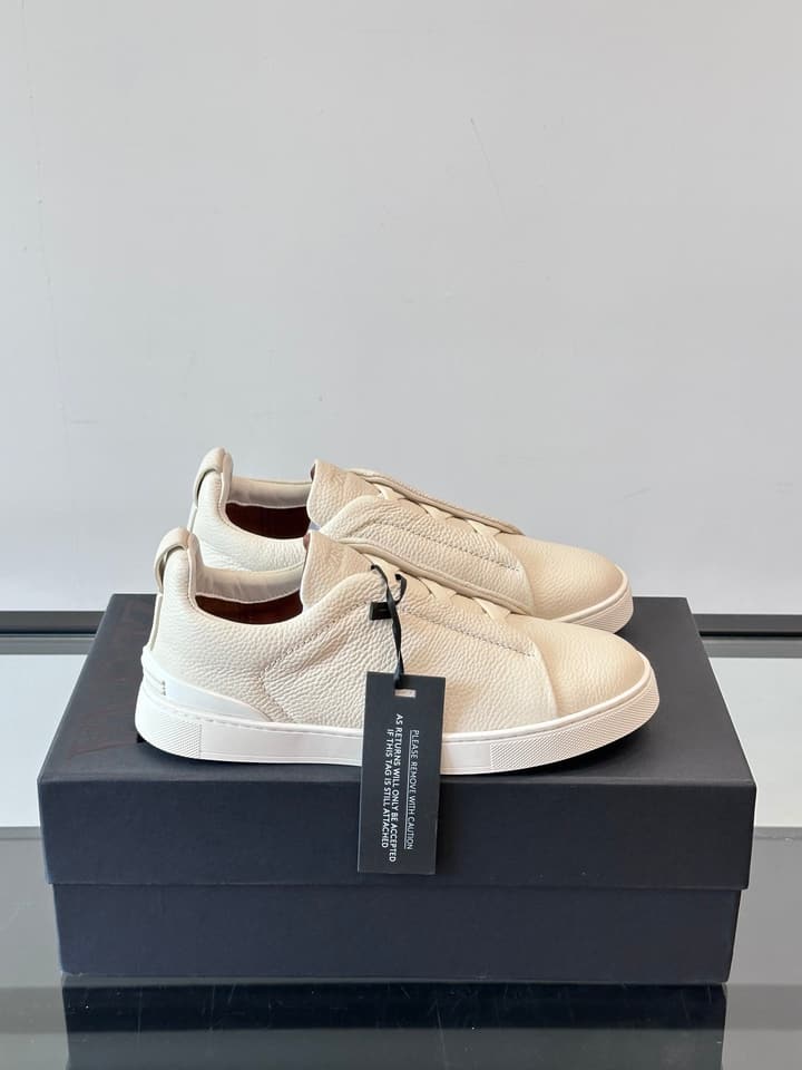 Zegna Men's Low-Top Leather Sneakers in Black & White