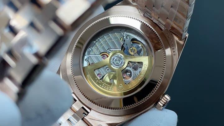 Rolex Land-Dweller Mechanical Watch – 2025 Collection in Gold