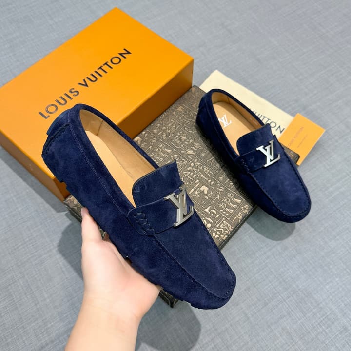 Louis Vuitton Men's Suede Driving Shoes in Black Suede