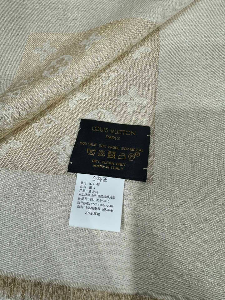 Louis Vuitton Classic Monogram Shawl – 2024 New Color in Apricot