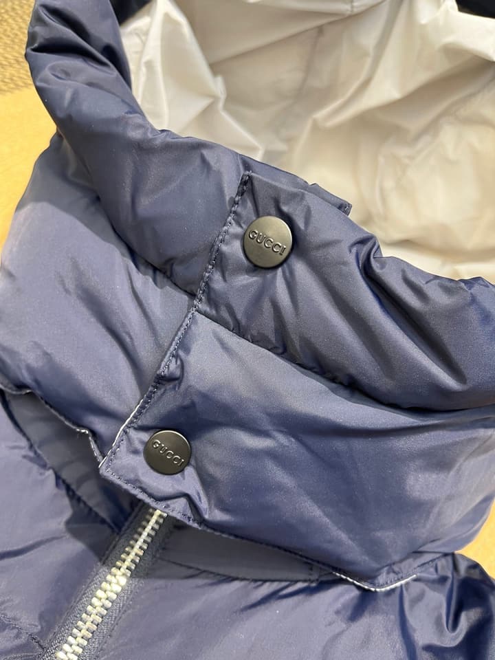 Gucci 1985 Autumn/Winter Down Jacket in Gold