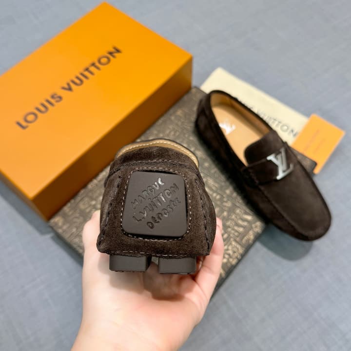 Louis Vuitton Men's Suede Driving Shoes in Black Suede