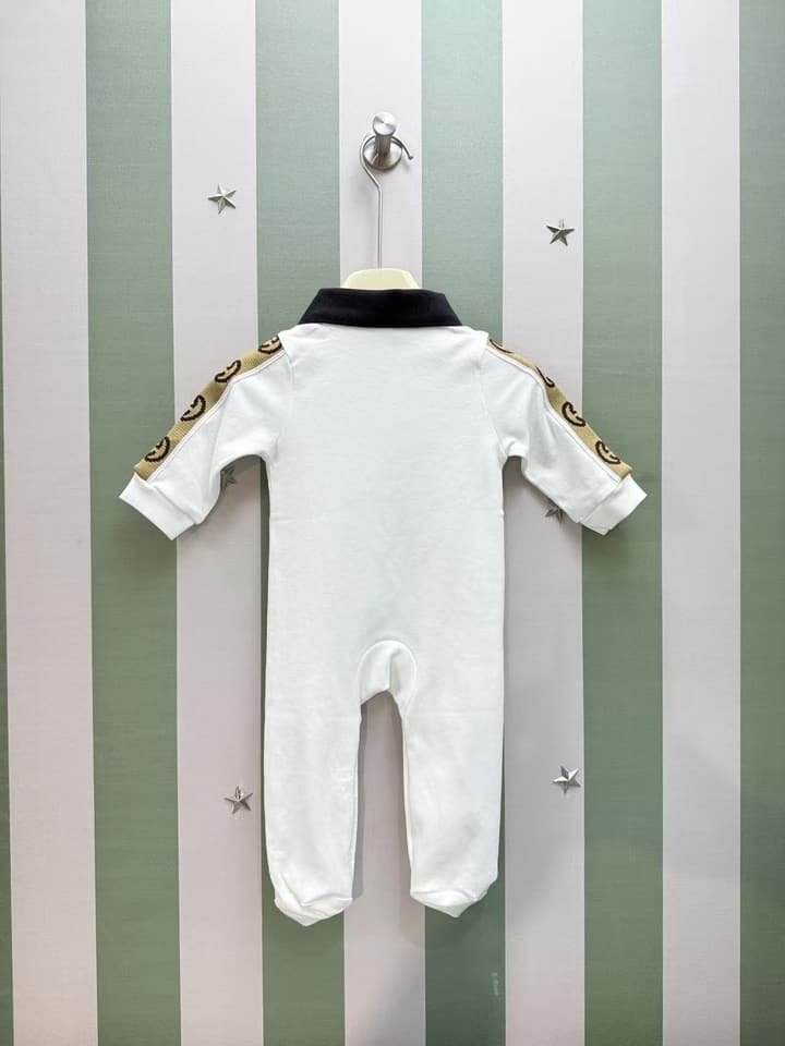 Gucci Collared Long Sleeve Baby Romper – 2025SS – Kids Collection in Navy Blue With White Collar