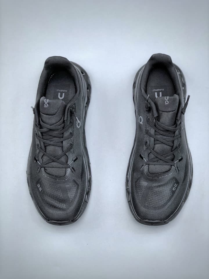 On Cloudtilt Running Shoes