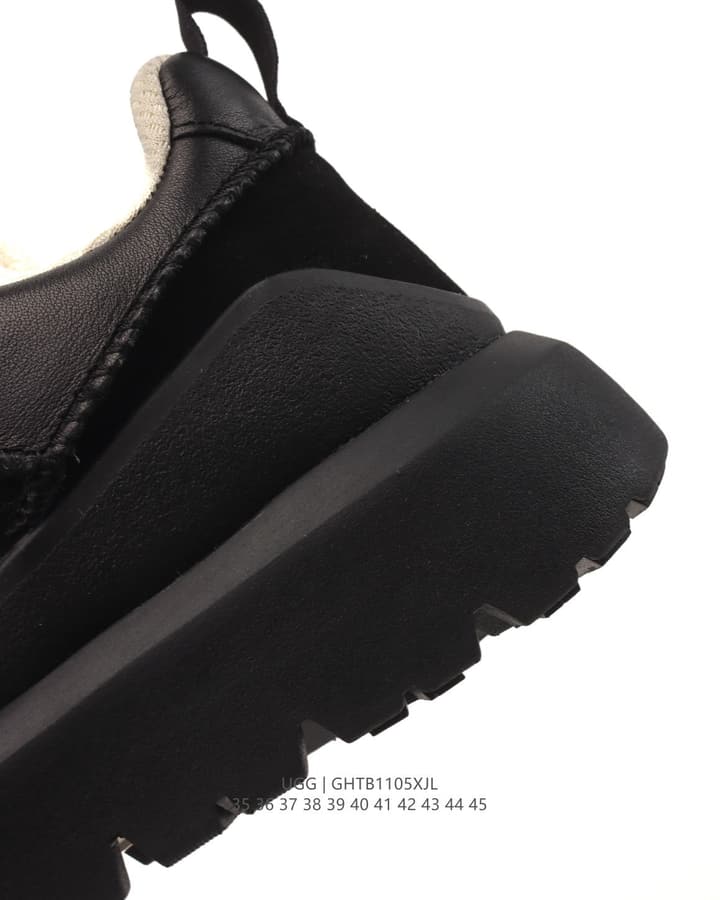 UGG Retro Low-Top Ankle Boots in All Black