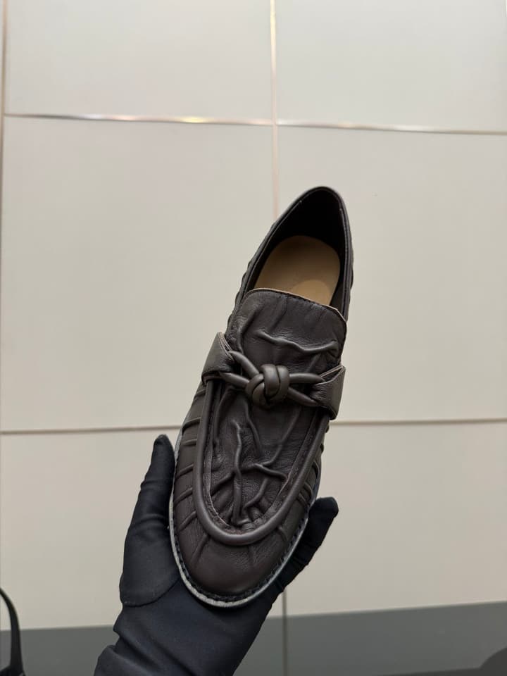 Bottega Veneta Astaire Suede Loafers in Black Leather