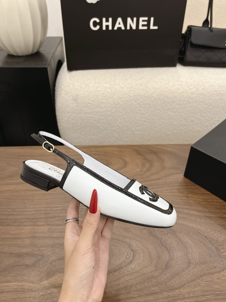 Chanel Leather Flats – 2026