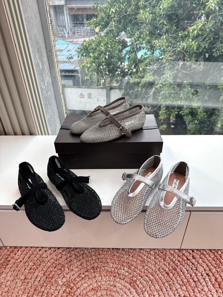 Alaïa Hidden Heel Fishnet Mules – 2026SS in Silver