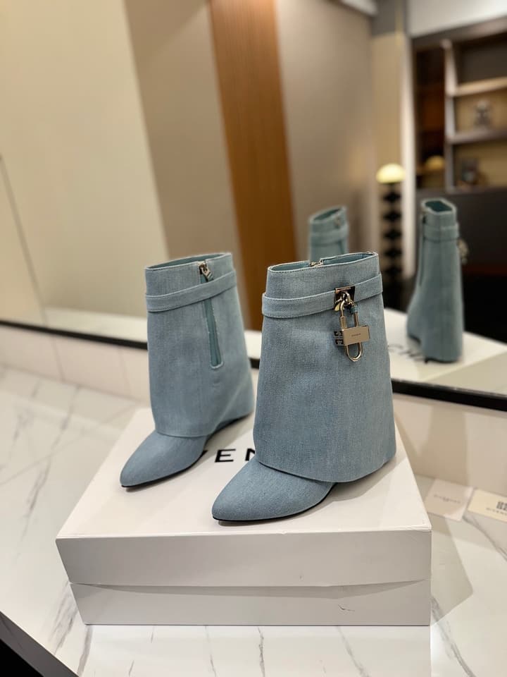 Givenchy Washed Denim Lock Knee-High Boots – 2024 SS in Soft Light Blue Denim
