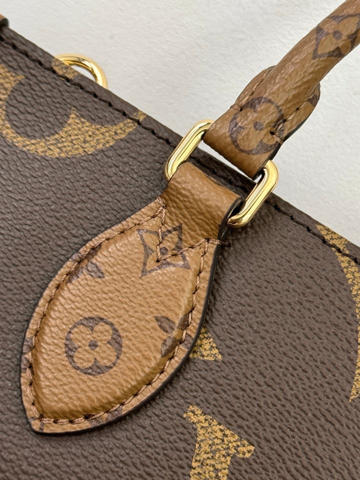 Louis Vuitton OnTheGo Monogram Tote Bag in Classic Monogram Gradient