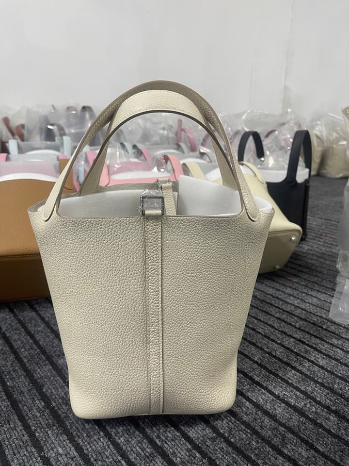 Unknown Picotin 22cm Bucket Bag