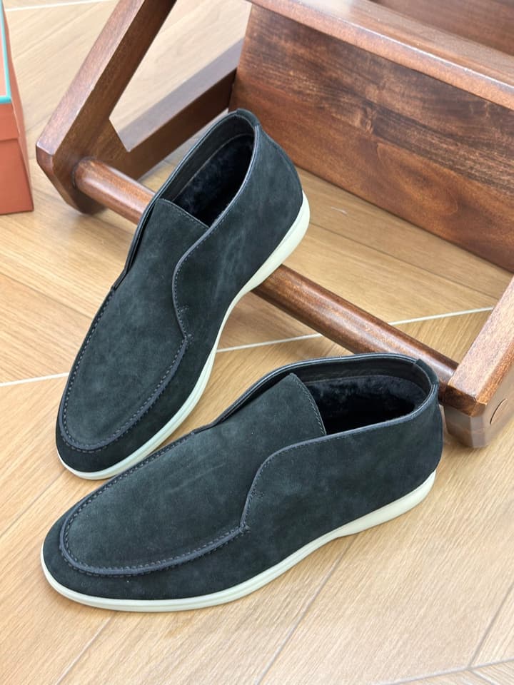 Loro Piana Men's Luxury Fur Boots in Navy Suede