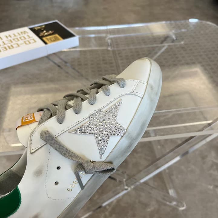 Golden Goose Superstar Graffiti Sneakers – SS22 in Black Star Rose Gold Toe